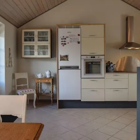 Three-bedroom Holiday In Tranekar Hébergement de vacances